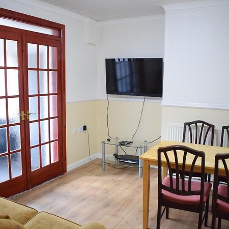 House Stay In Bangor North Wales المظهر الخارجي الصورة